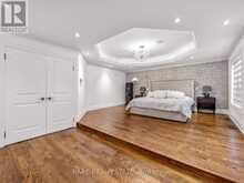 223 BYNG AVENUE | Toronto Ontario | Slide Image Twelve