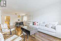 21 MCQUAID COURT | East Gwillimbury Ontario | Slide Image Twelve