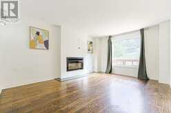 21 MCQUAID COURT | East Gwillimbury Ontario | Slide Image Sixteen
