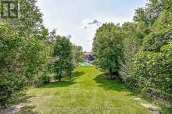 53 BOLTON DRIVE | Uxbridge Ontario | Slide Image Thirty