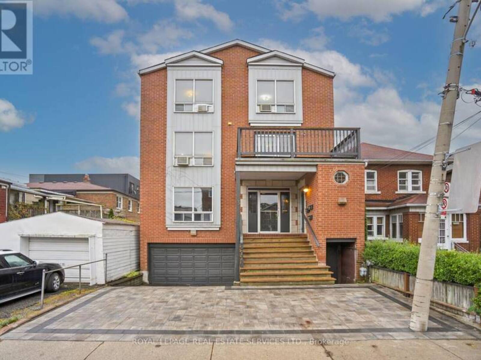 3 HARSHAW AVENUE, Toronto, Ontario M6S 1X7