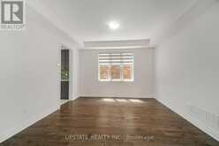 9218 WHITE OAK AVENUE N | Niagara Falls Ontario | Slide Image Ten