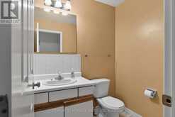 15 - 38 ELORA DRIVE | Hamilton Ontario | Slide Image Eight