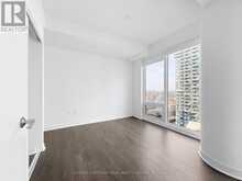 3208 - 125 BLUE JAYS WAY | Toronto Ontario | Slide Image Seventeen