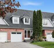 56 OAKRIDGE COURT | East Gwillimbury Ontario | Slide Image Two