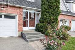 56 OAKRIDGE COURT | East Gwillimbury Ontario | Slide Image Six