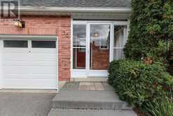 56 OAKRIDGE COURT | East Gwillimbury Ontario | Slide Image Seven