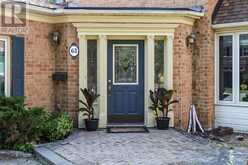 63 BAYNARDS LANE | Richmond Hill Ontario | Slide Image Two