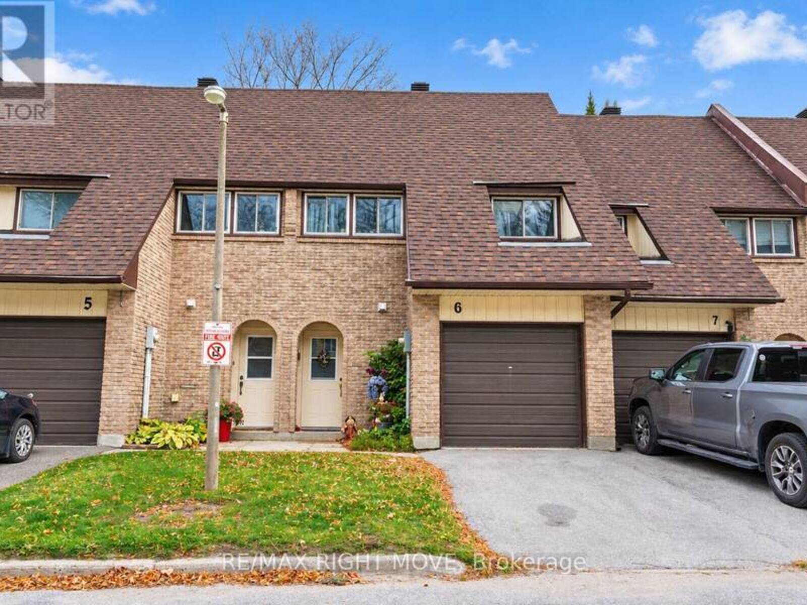 6 - 67 FITTONS ROAD E, Orillia, Ontario L3V 2J2