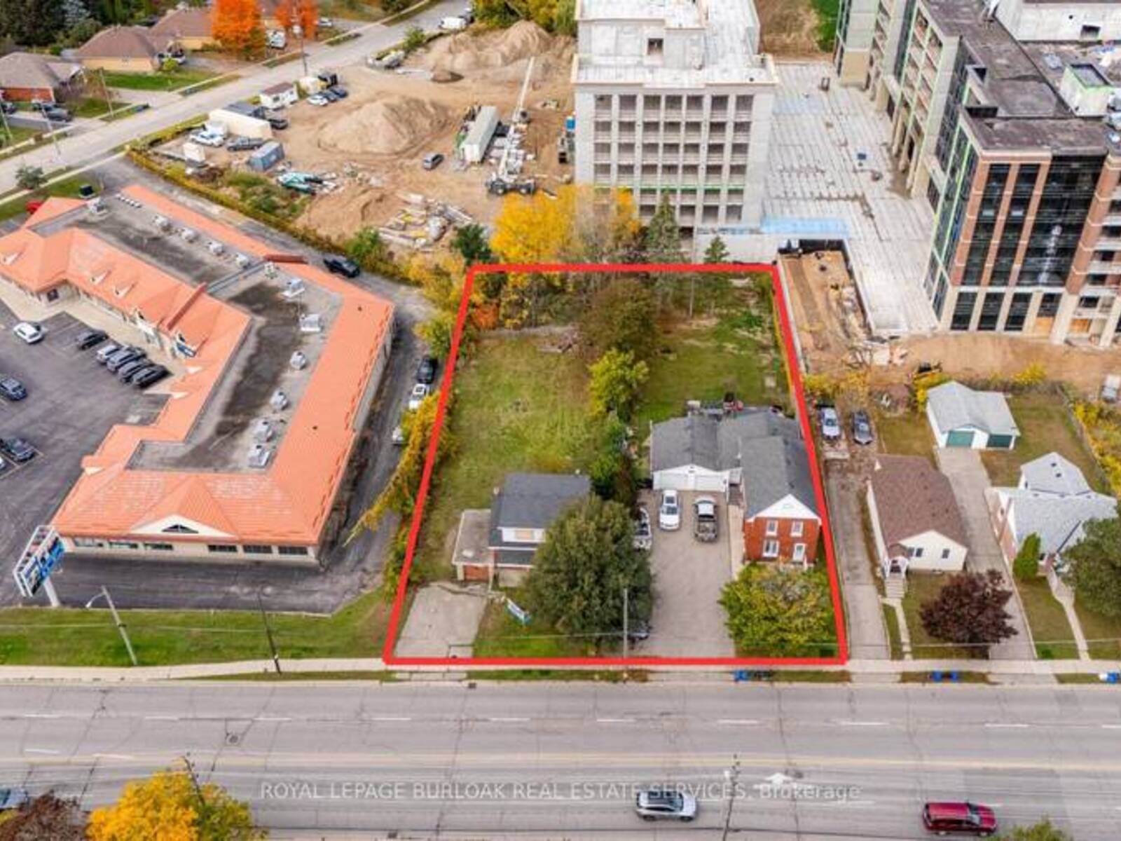 342-346 WEST STREET, Brantford, Ontario N3R 3V7