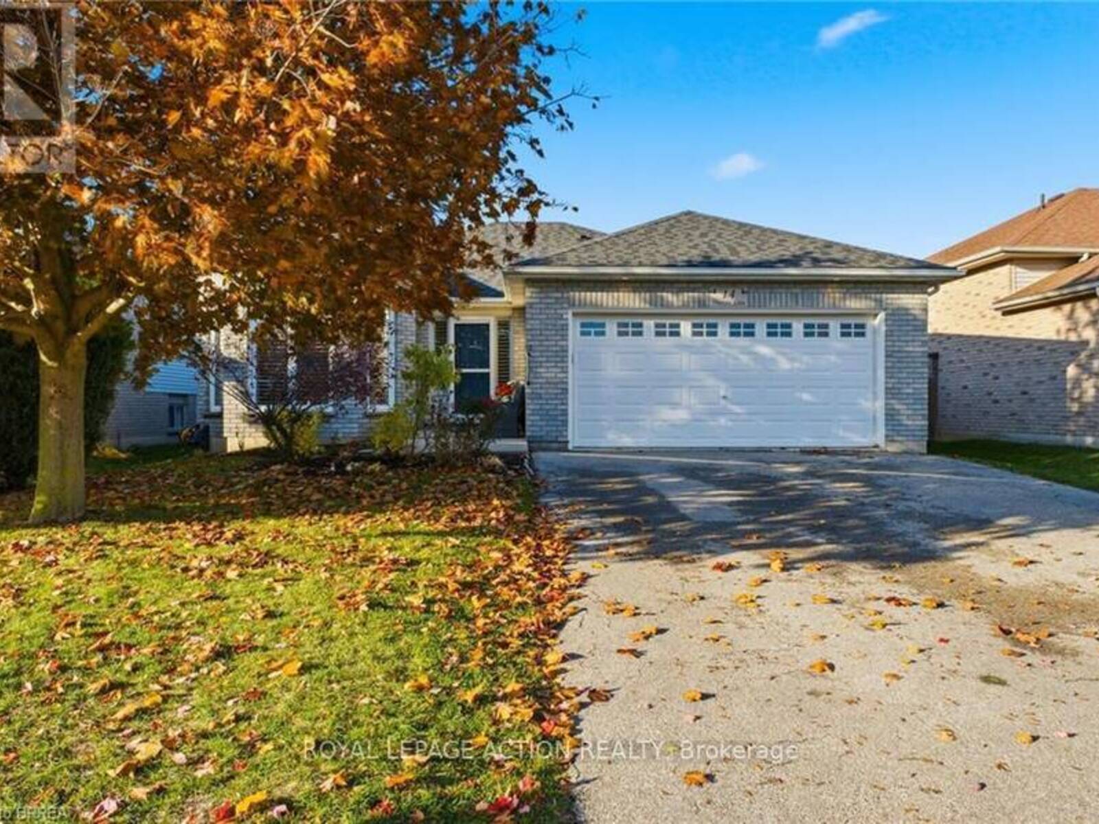 14 DUNTON LANE, Paris, Ontario N3L 4E2