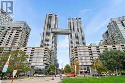 2012 - 15 ICEBOAT TERRACE | Toronto Ontario | Slide Image Four