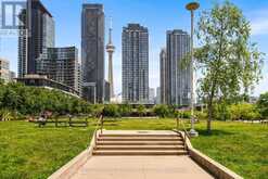 2012 - 15 ICEBOAT TERRACE | Toronto Ontario | Slide Image Fifty