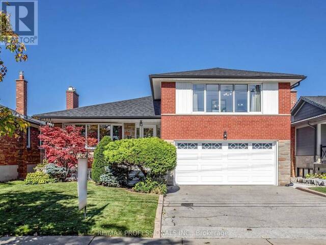 32 SUMMITCREST DRIVE Toronto Ontario, M9P 1H2 - 3 Bedrooms Home For Sale