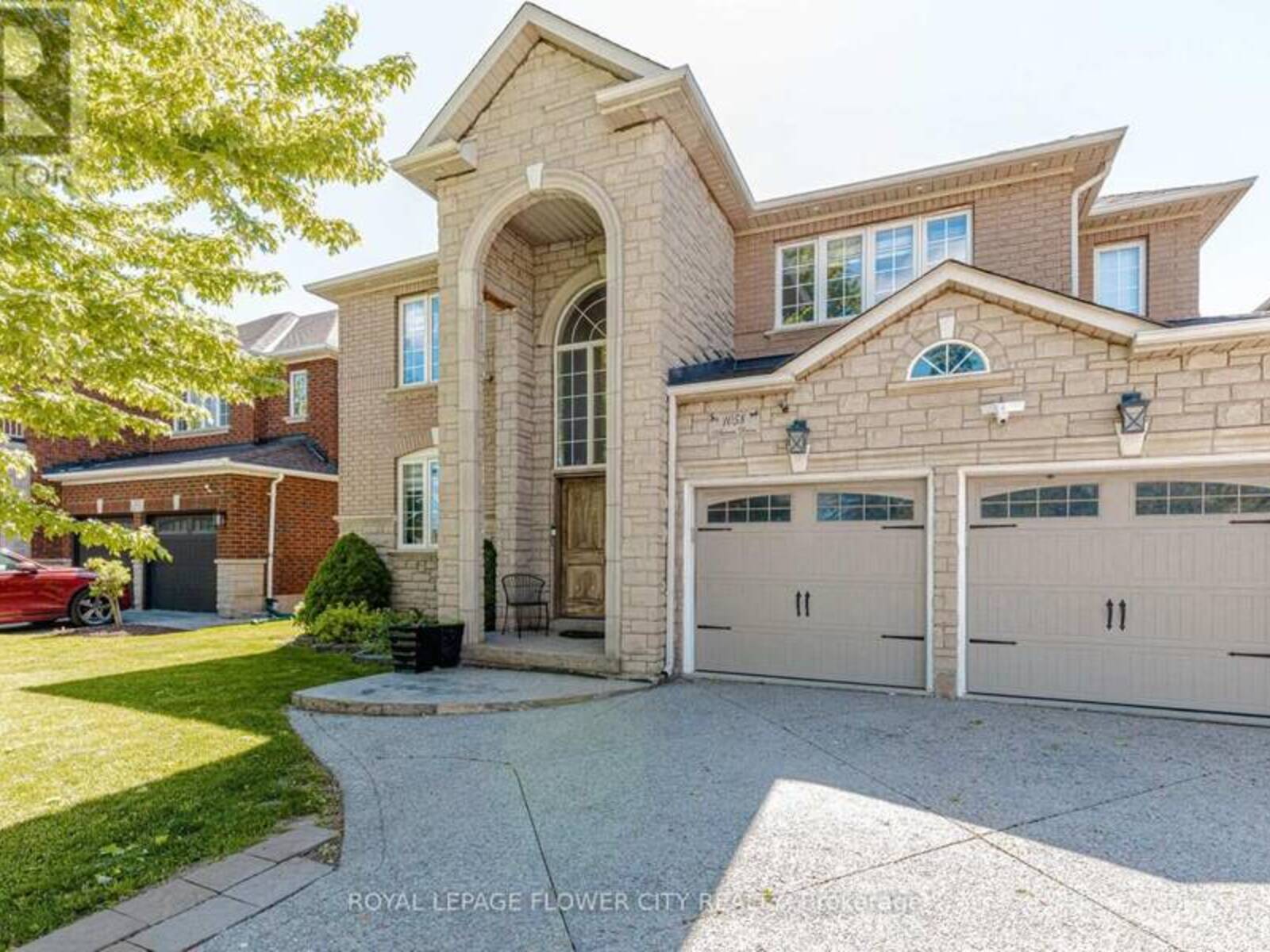 1058 AGRAM DRIVE, Oakville, Ontario L6H 7L6