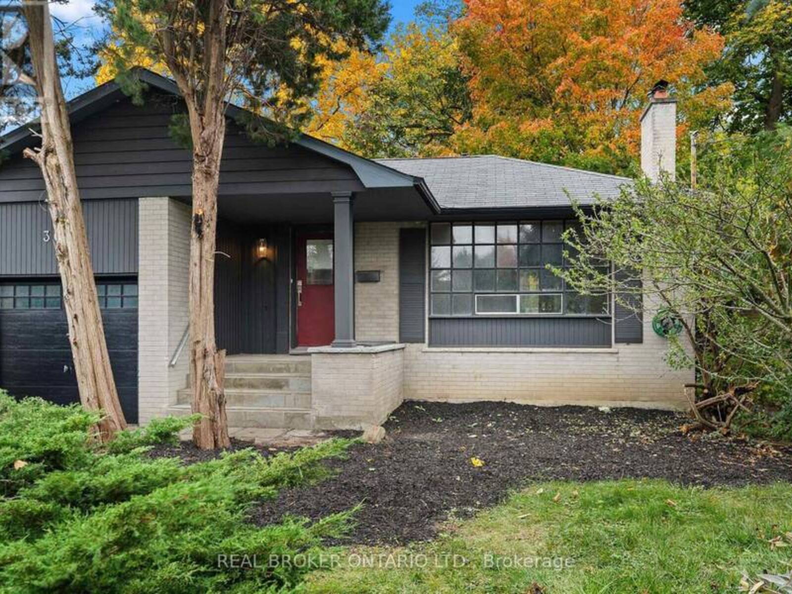 361 RATHBURN ROAD, Toronto, Ontario M9B 2M2