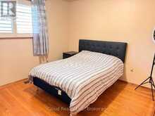 22 SEATON PLACE DRIVE | Hamilton Ontario | Slide Image Eighteen