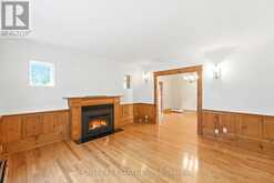 132 BASE LINE ROAD E | London Ontario | Slide Image Thirteen