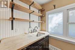 132 BASE LINE ROAD E | London Ontario | Slide Image Thirty-eight