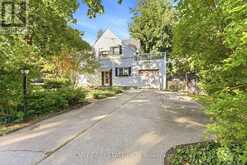 132 BASE LINE ROAD E | London Ontario | Slide Image Three