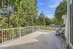 132 BASE LINE ROAD E | London Ontario | Slide Image Forty-nine