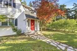 132 BASE LINE ROAD E | London Ontario | Slide Image Six