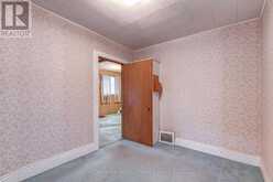 140 BARKER AVENUE | Toronto Ontario | Slide Image Seven