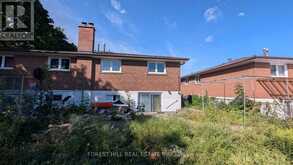 99 GOSFORD BOULEVARD | Toronto Ontario | Slide Image Four