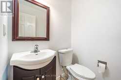 12 CREEKWOOD PLACE | Dundas Ontario | Slide Image Nine