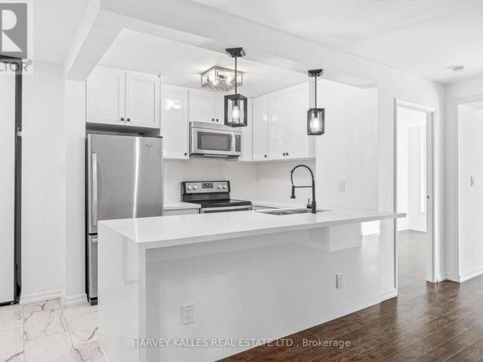 214 - 222 THE ESPLANADE, Toronto, Ontario M5A 4M8