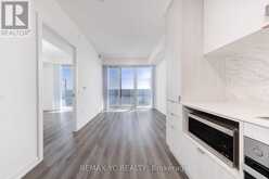 7108 - 138 DOWNES STREET | Toronto Ontario | Slide Image Eight