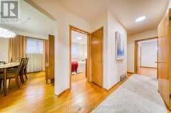 32 BROMTON DRIVE | Toronto Ontario | Slide Image Fifteen