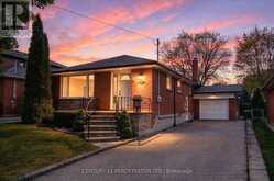 32 BROMTON DRIVE | Toronto Ontario | Slide Image Two