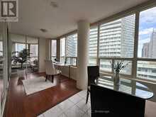 1204 - 400 WEBB DRIVE | Mississauga Ontario | Slide Image Nine