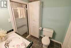 79 WESTLAWN DRIVE | Hamilton Ontario | Slide Image Thirty-eight