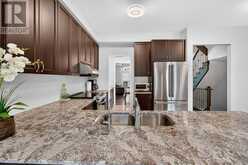 70 FAROOQ BOULEVARD | Vaughan Ontario | Slide Image Six