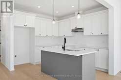 52 SAGEWOOD AVENUE | Barrie Ontario | Slide Image Eleven