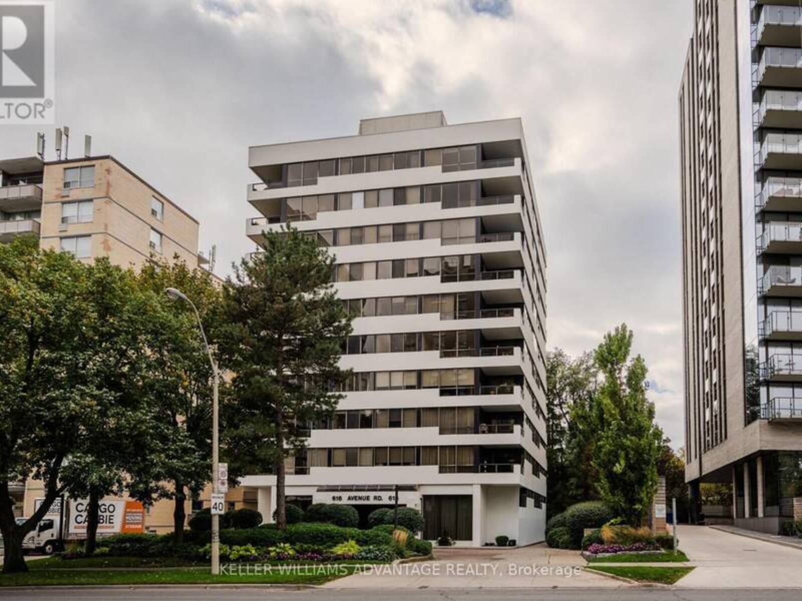 401 - 616 AVENUE ROAD, Toronto, Ontario M4V 2K8