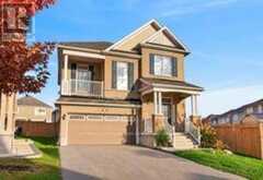 7 PICKETT PLACE | Cambridge Ontario | Slide Image Two