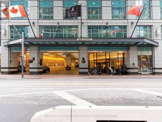 1905 - 325 BAY STREET Toronto Ontario, M5H 4G3 - 1 Bedroom Condo For Sale