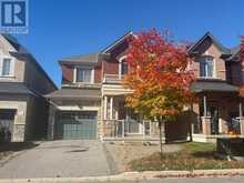 14 BEECHBOROUGH CRESCENT | East Gwillimbury Ontario | Slide Image Four