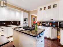 6358 MAIN STREET | Whitchurch-Stouffville Ontario | Slide Image Six