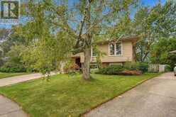 3107 USSHER STREET | Niagara Falls Ontario | Slide Image Four