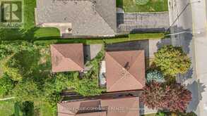 221 ELGIN MILLS ROAD W | Richmond Hill Ontario | Slide Image Thirty-one