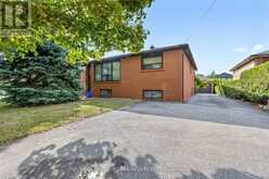 221 ELGIN MILLS ROAD W | Richmond Hill Ontario | Slide Image Three