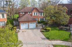 39 CROOKED STICK ROAD | Vaughan Ontario | Slide Image Three