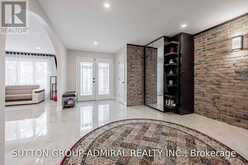 39 CROOKED STICK ROAD | Vaughan Ontario | Slide Image Six