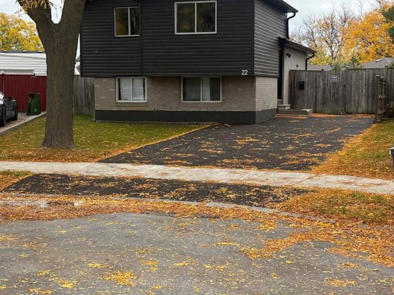 22 SULTAN POOL DRIVE, Toronto, Ontario M9V 4M2