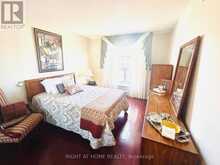 1009 - 11 THORNCLIFFE PK DRIVE | Toronto Ontario | Slide Image Eleven