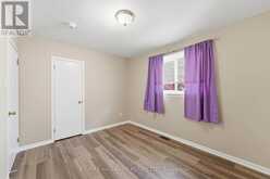 198 WELDRICK ROAD W | Richmond Hill Ontario | Slide Image Seventeen